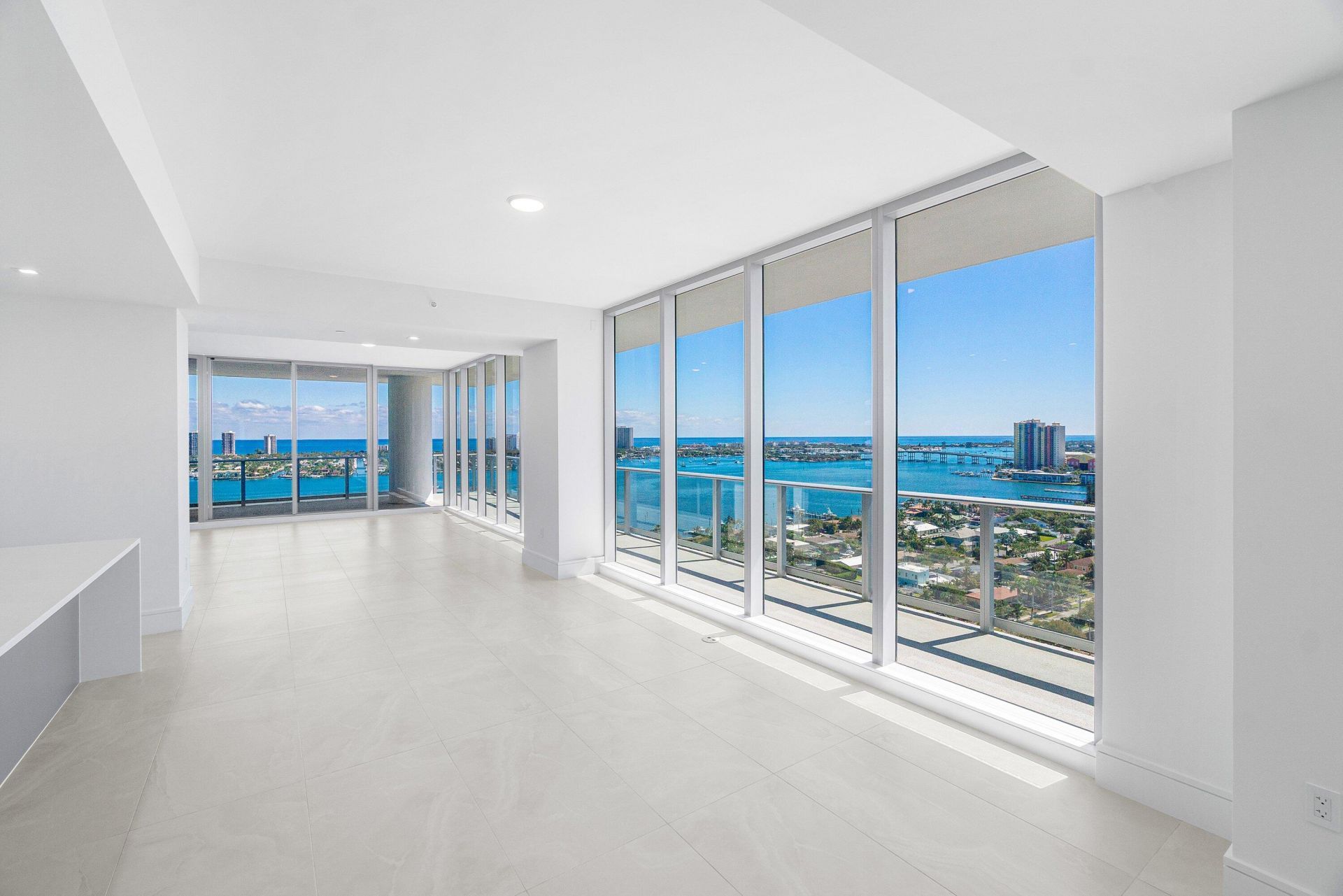 220 Lake Shore Drive, Unit 2012, Lake Park, FL 33403 Photo