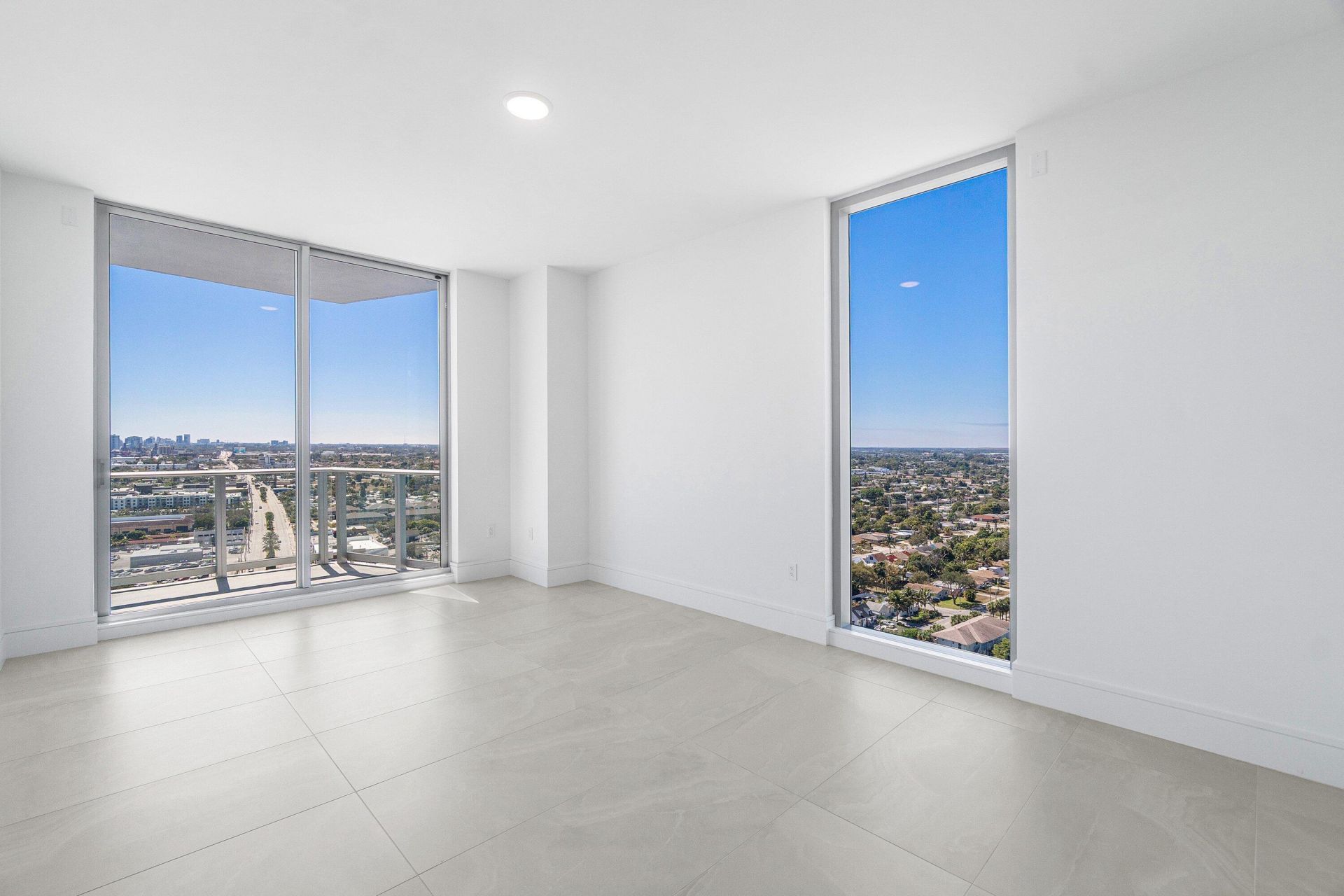 220 Lake Shore Drive, Unit 2012, Lake Park, FL 33403 Photo