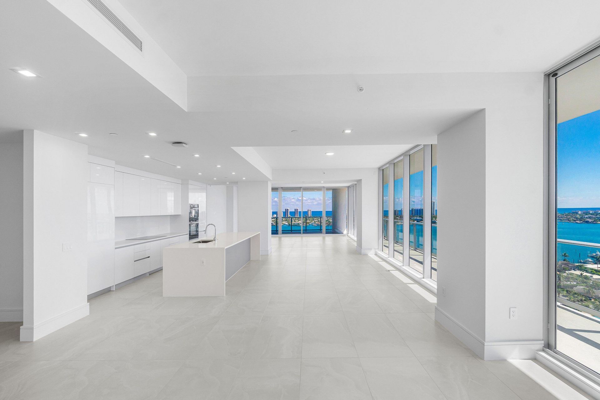 220 Lake Shore Drive, Unit 2012, Lake Park, FL 33403 Photo