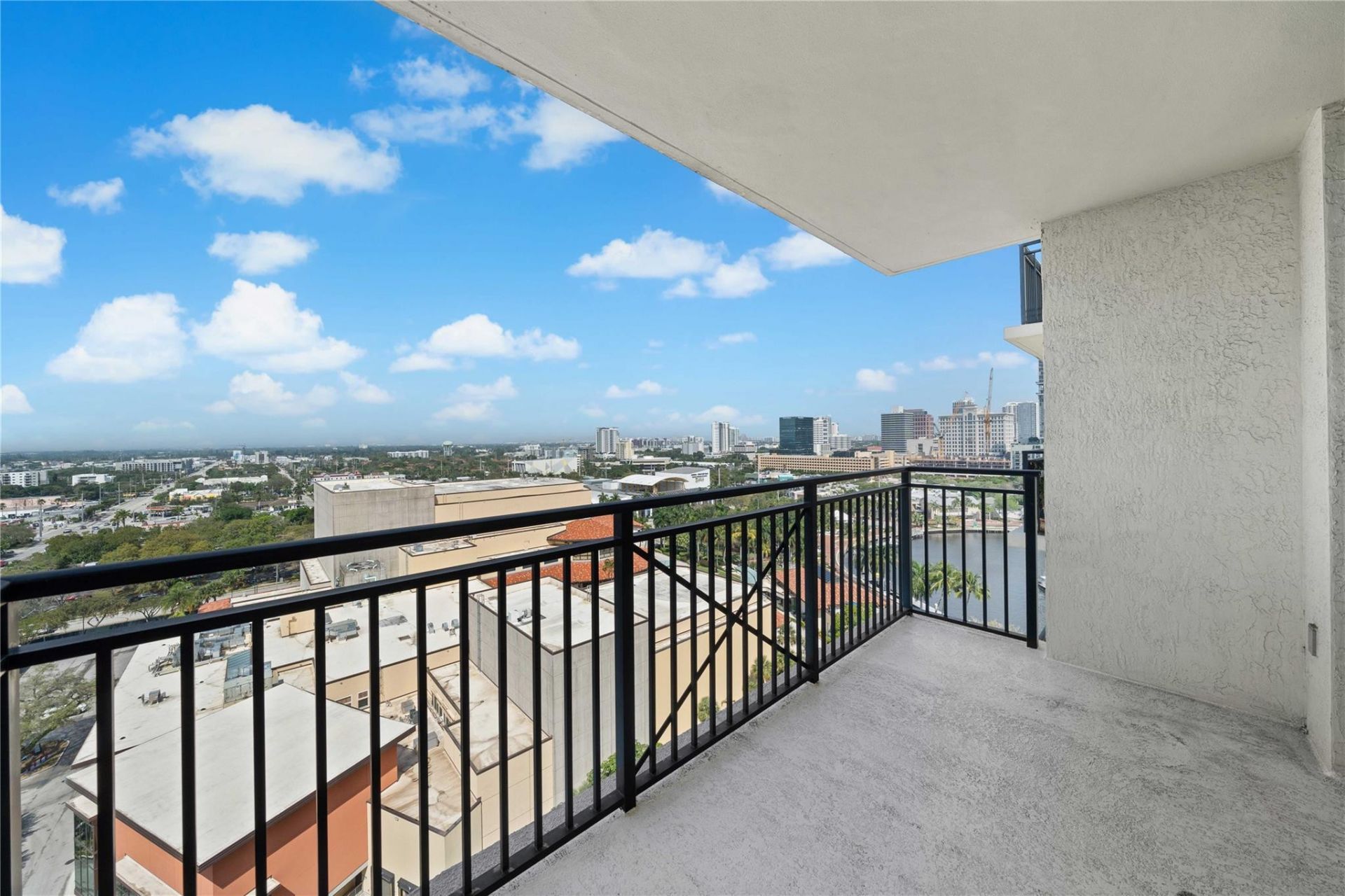 610 W Las Olas Boulevard, Unit 1514N, Fort Lauderdale, FL 33312 Photo