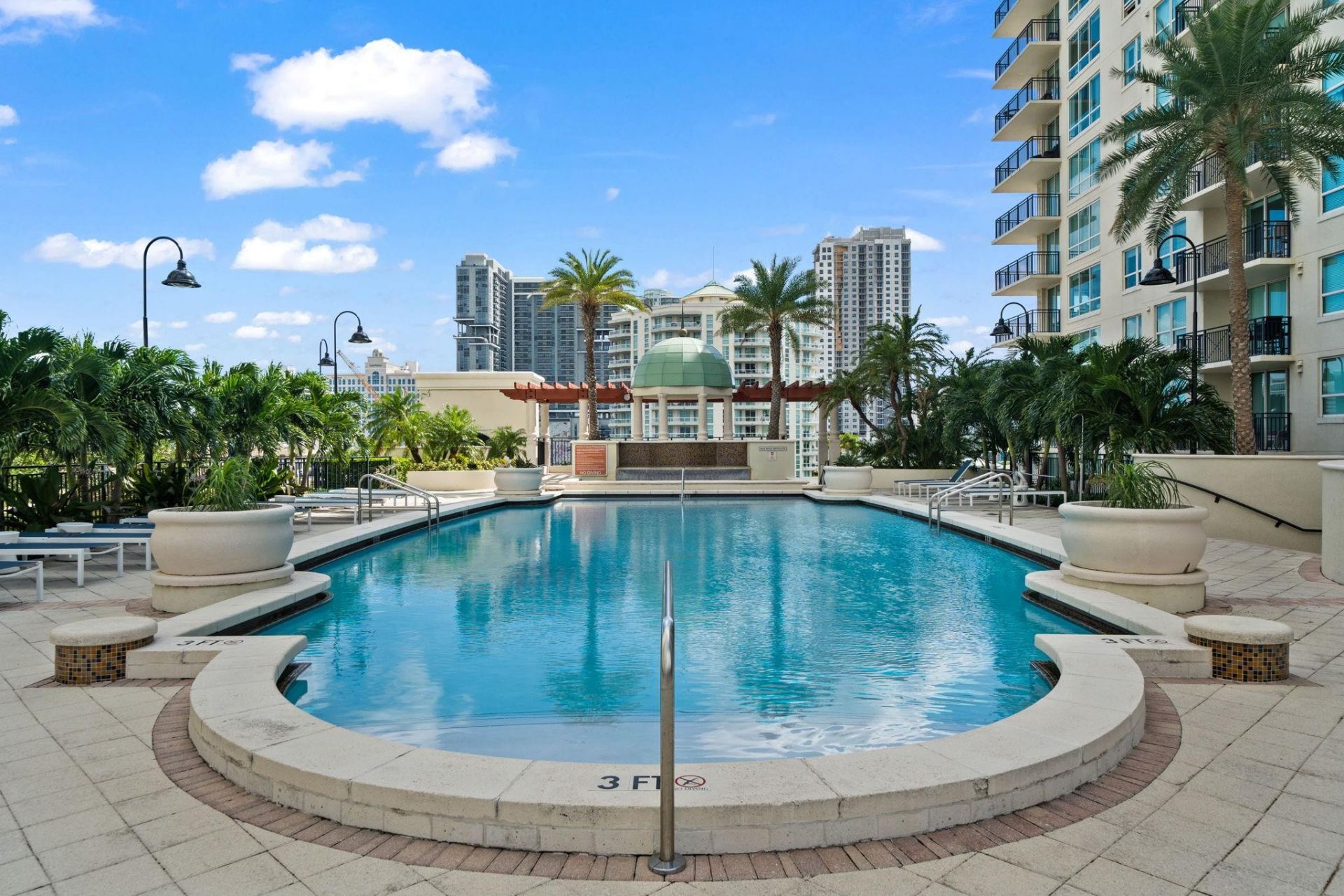 610 W Las Olas Boulevard, Unit 1514N, Fort Lauderdale, FL 33312 Photo