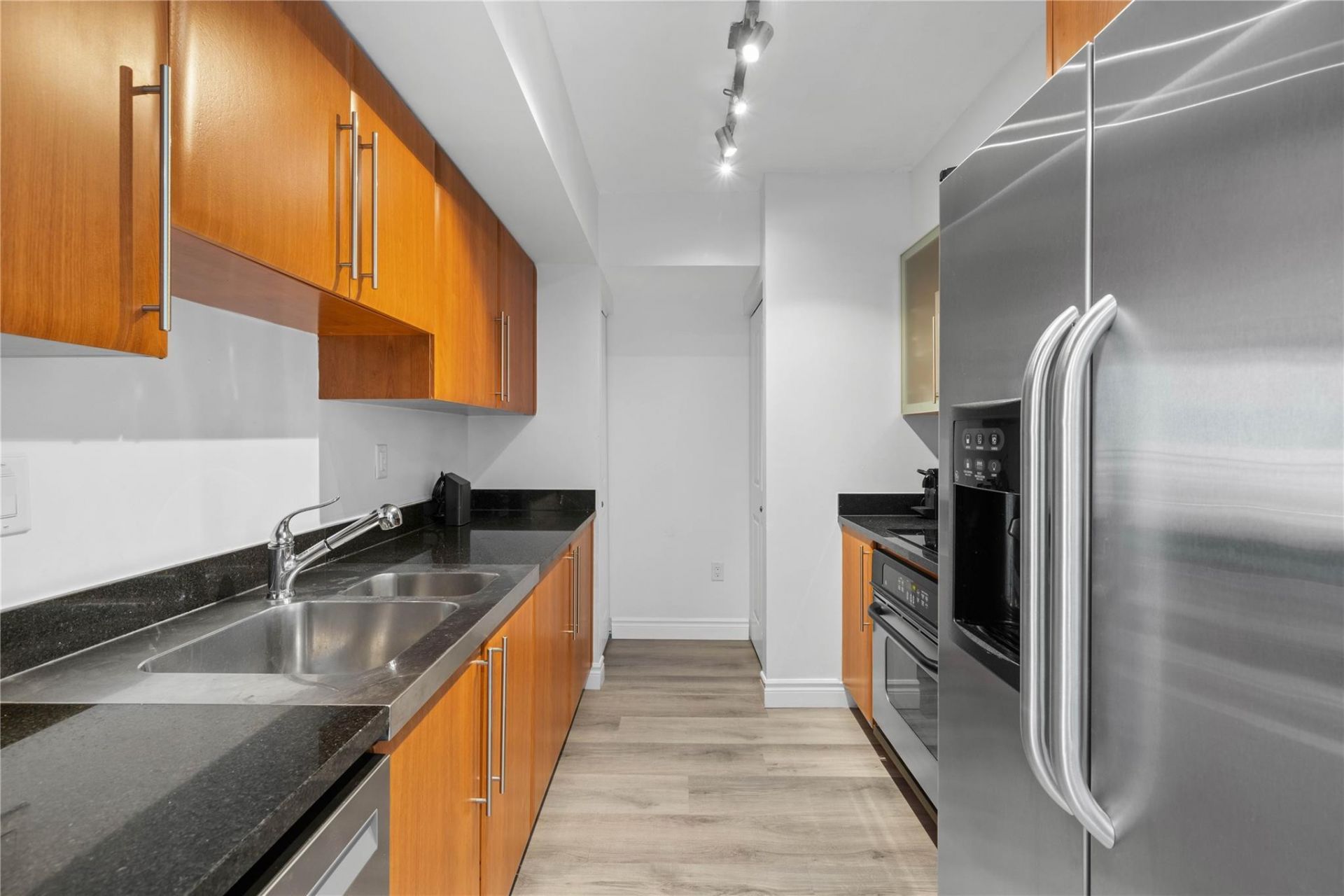 610 W Las Olas Boulevard, Unit 1514N, Fort Lauderdale, FL 33312 Photo