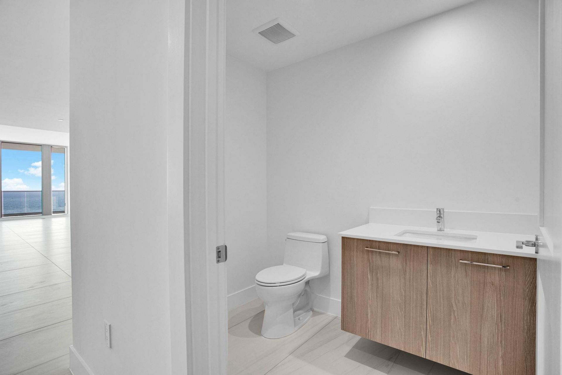 153 N Seabreeze Boulevard, Unit 2501-S, Fort Lauderdale, FL 33304 Photo