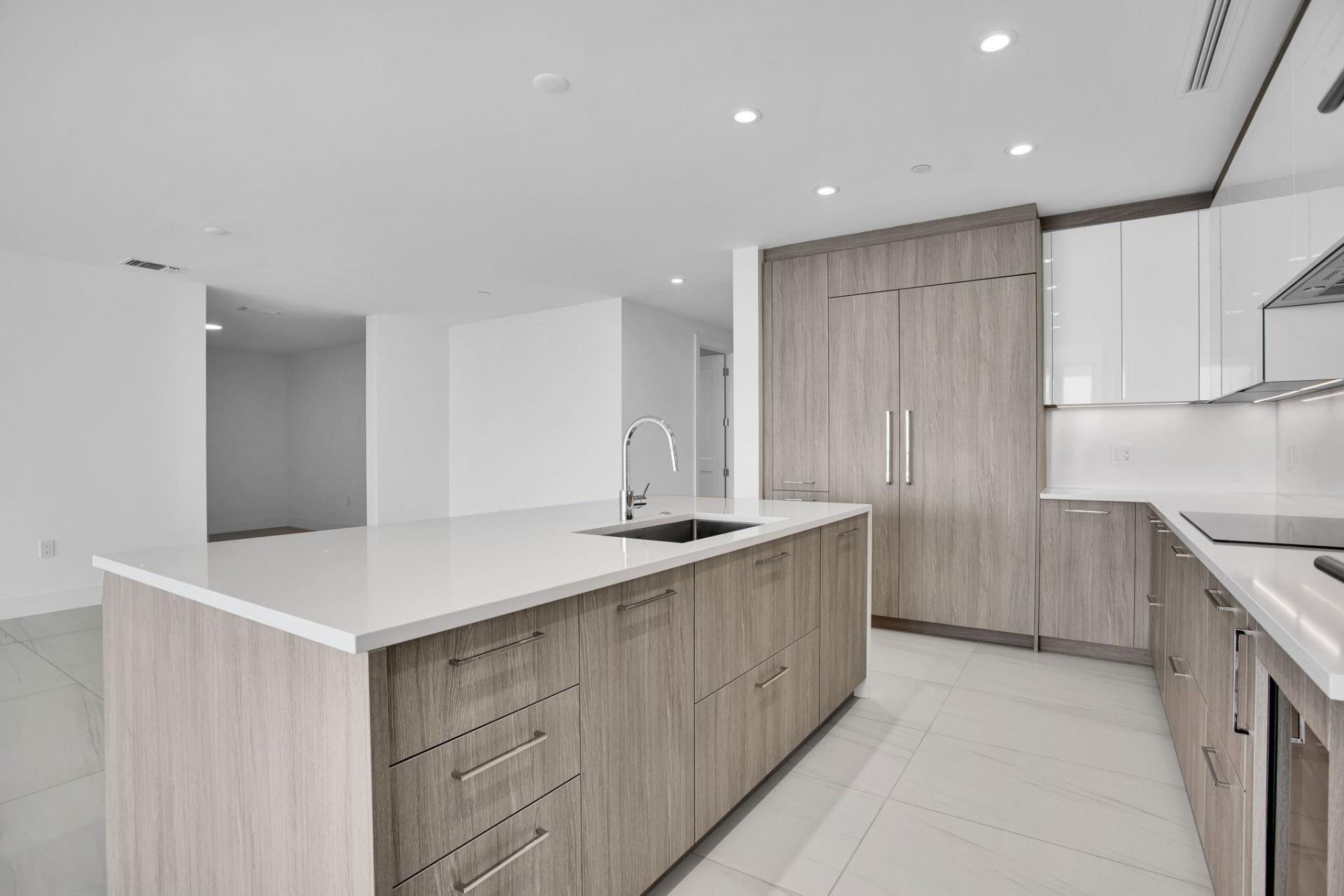 153 N Seabreeze Boulevard, Unit 2501-S, Fort Lauderdale, FL 33304 Photo