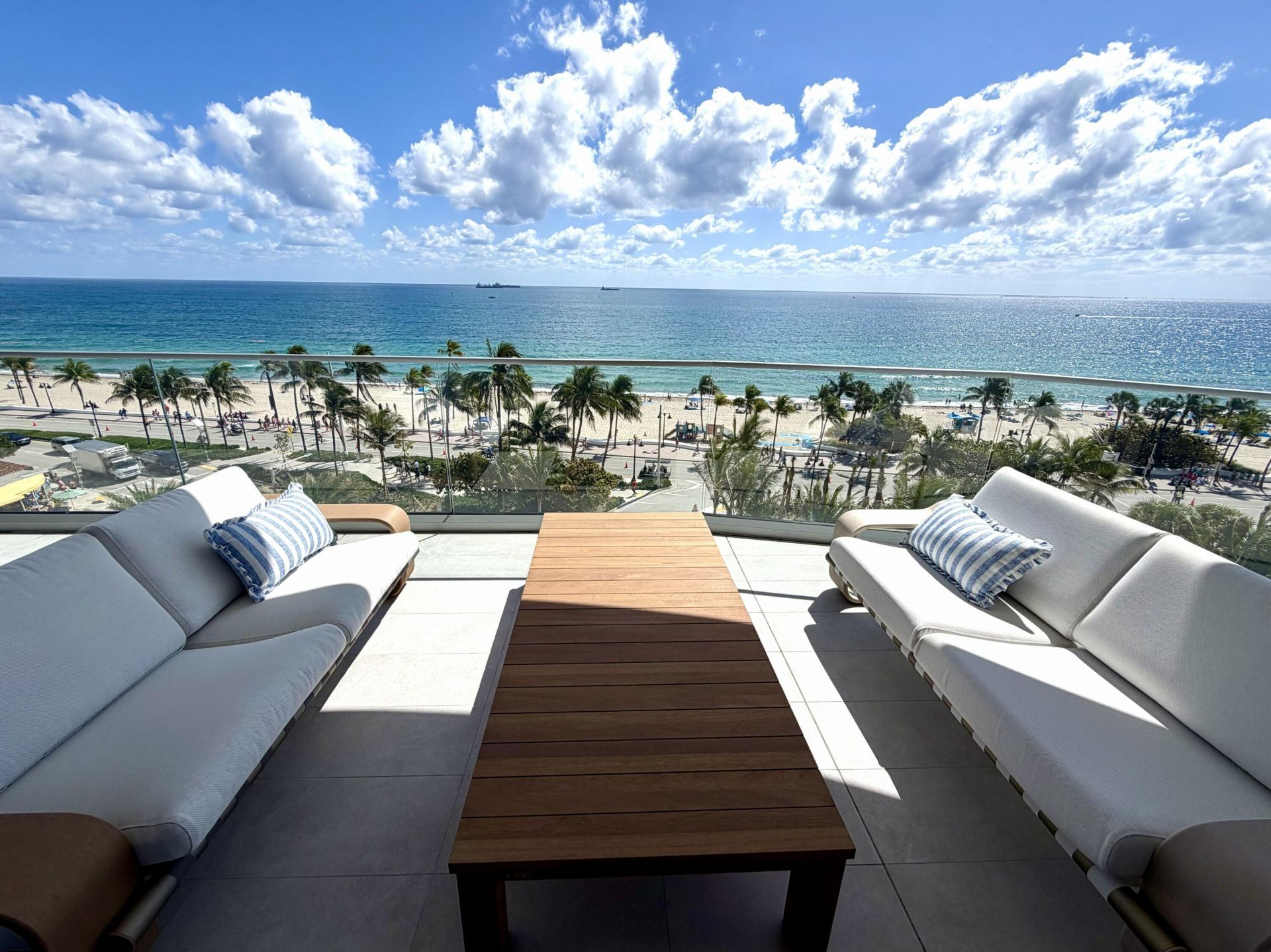 151 N Seabreeze Boulevard, Unit E-501, Fort Lauderdale, FL 33304 Photo