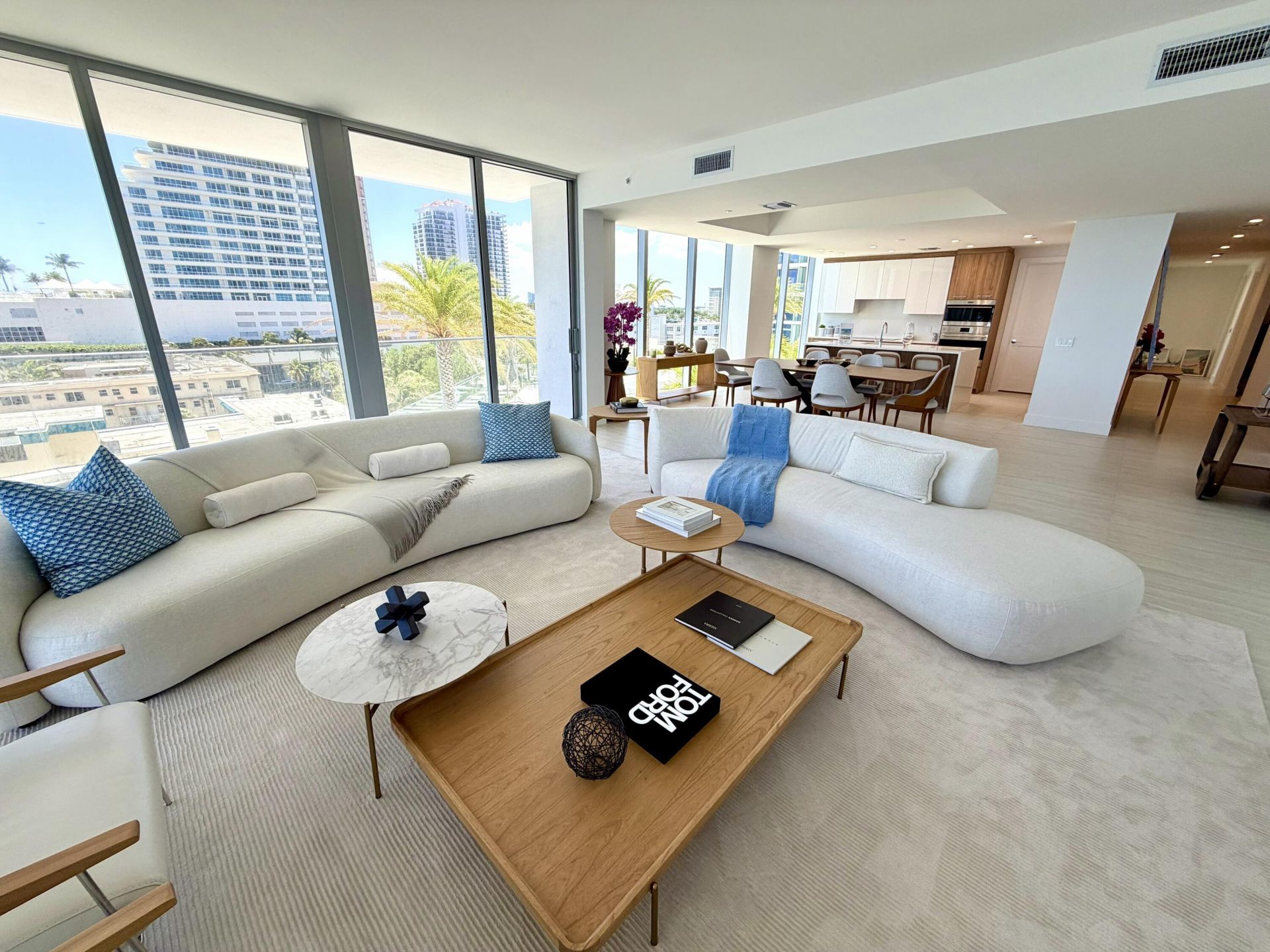 151 N Seabreeze Boulevard, Unit E-501, Fort Lauderdale, FL 33304 Photo