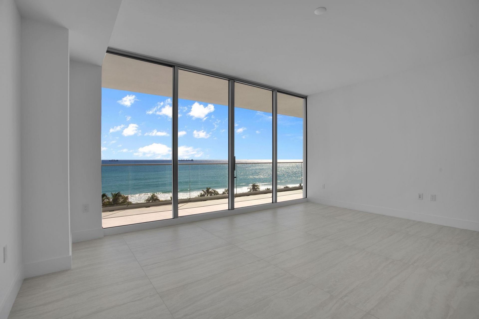 151 N Seabreeze Boulevard, Unit E-501, Fort Lauderdale, FL 33304 Photo