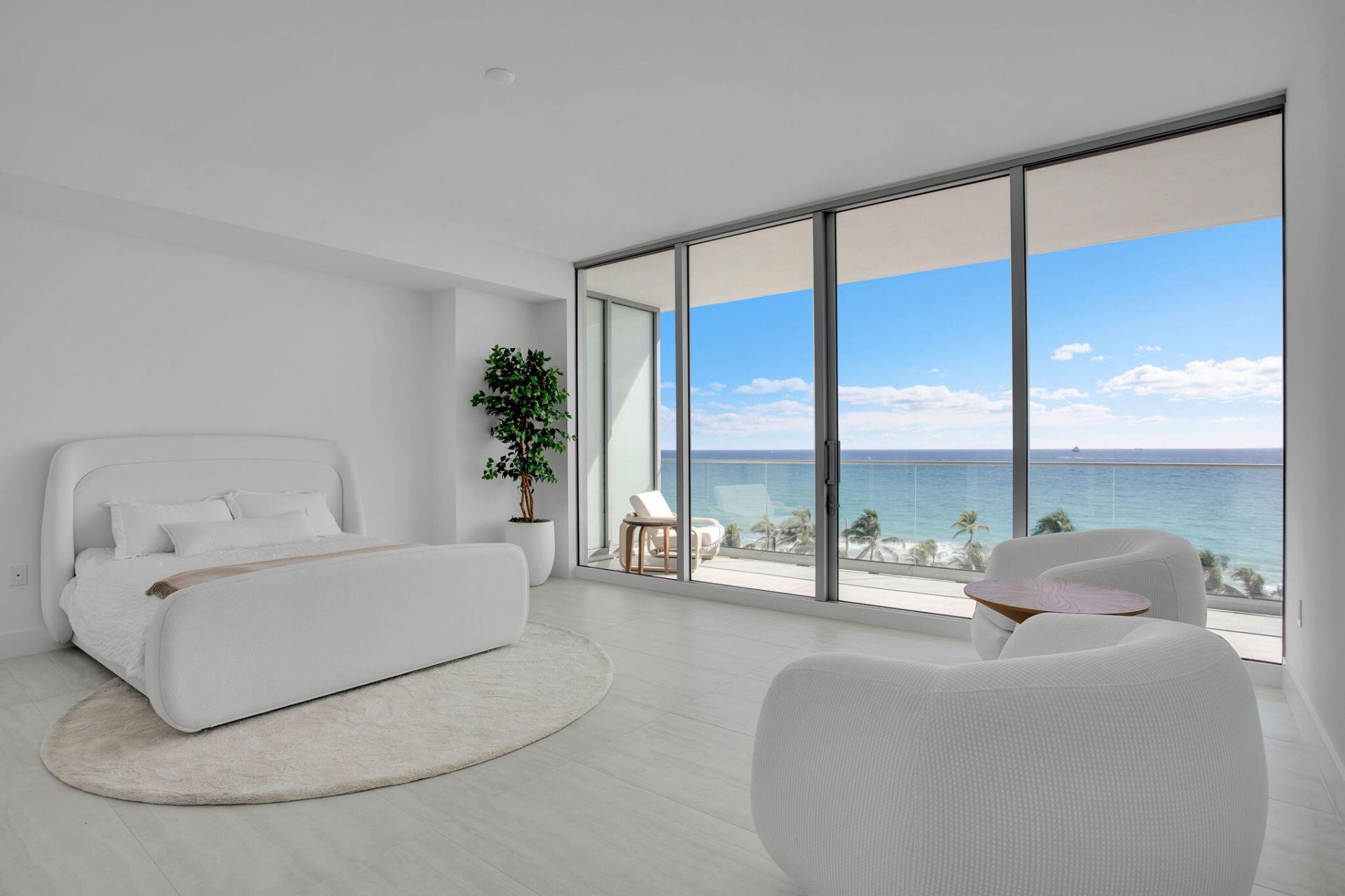 151 N Seabreeze Boulevard, Unit E-501, Fort Lauderdale, FL 33304 Photo