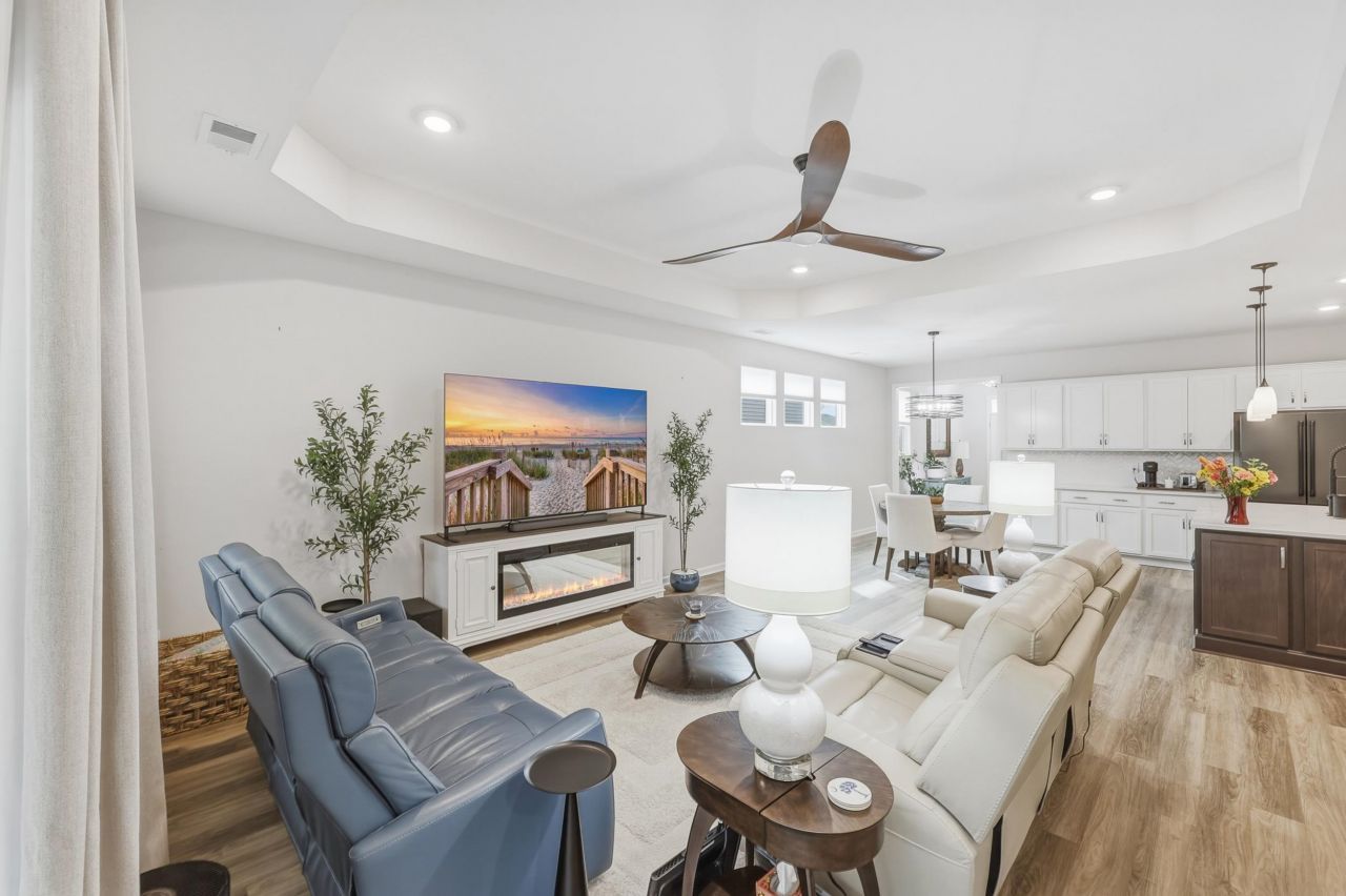 2175 Gooseberry Way Photo 24