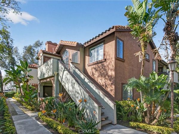60 Flor De Mar, Rancho Santa Margarita, CA 92688
