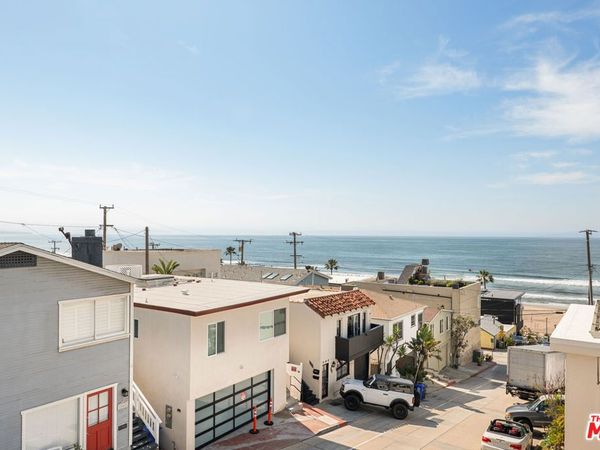 205 44th Street, Unit A, Manhattan Beach, CA 90266