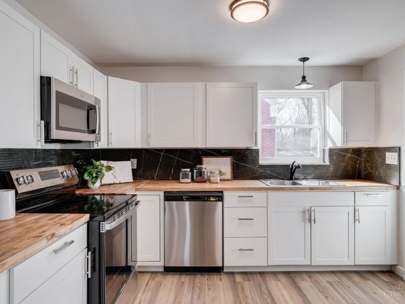 1453 Verdale Drive, Anderson Twp, OH 45230 Photo 11