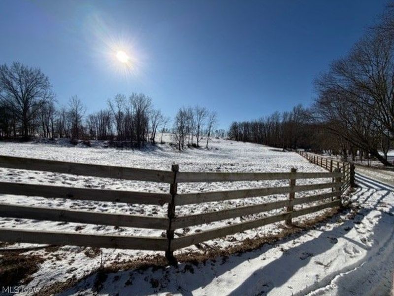 540 Flagdale Road S, Junction City, OH 43748 Photo 18