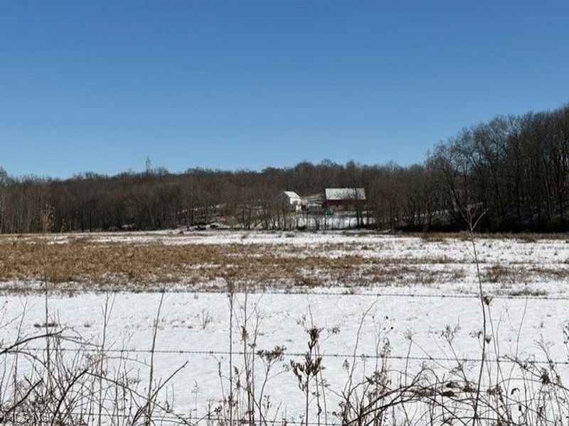 540 Flagdale Road S, Junction City, OH 43748 Photo 21