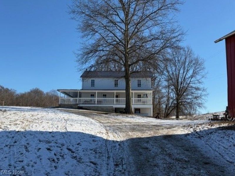 540 Flagdale Road S, Junction City, OH 43748 Photo 4