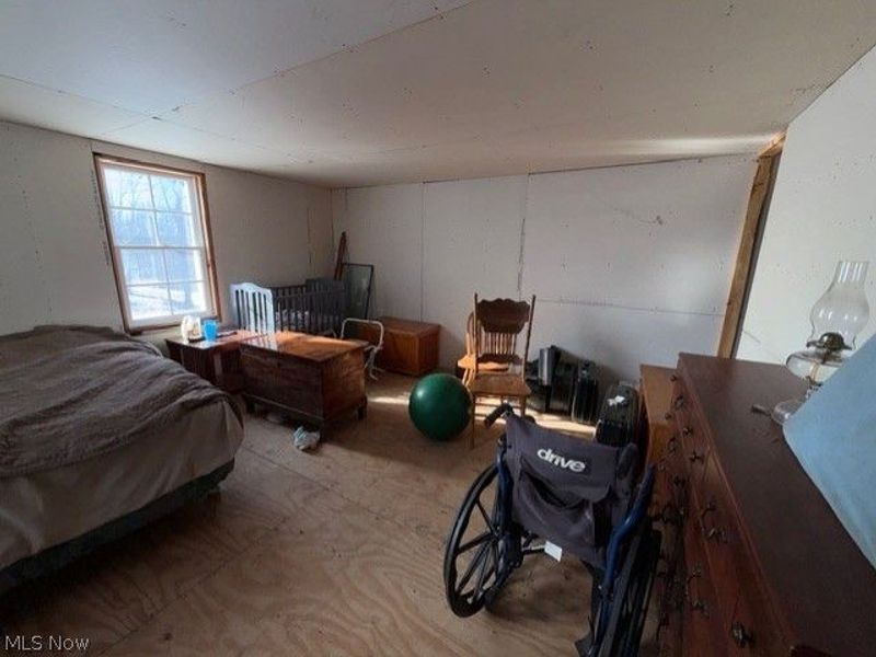540 Flagdale Road S, Junction City, OH 43748 Photo 6