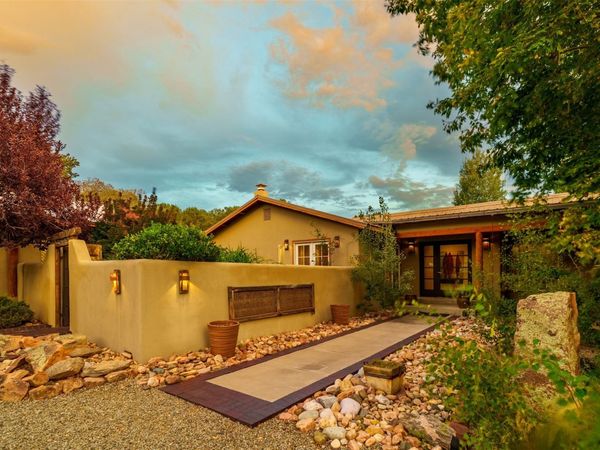 10 Sabina Lane , Santa Fe, NM 87508