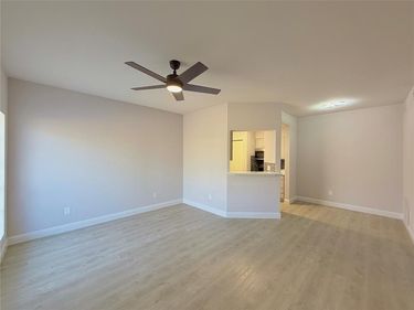 5757 Martel Avenue, Unit B05, Dallas, TX 75206