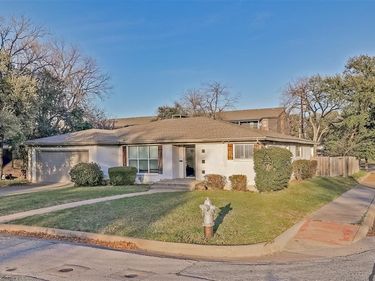3613 Jeanette Drive, Fort Worth, TX 76109