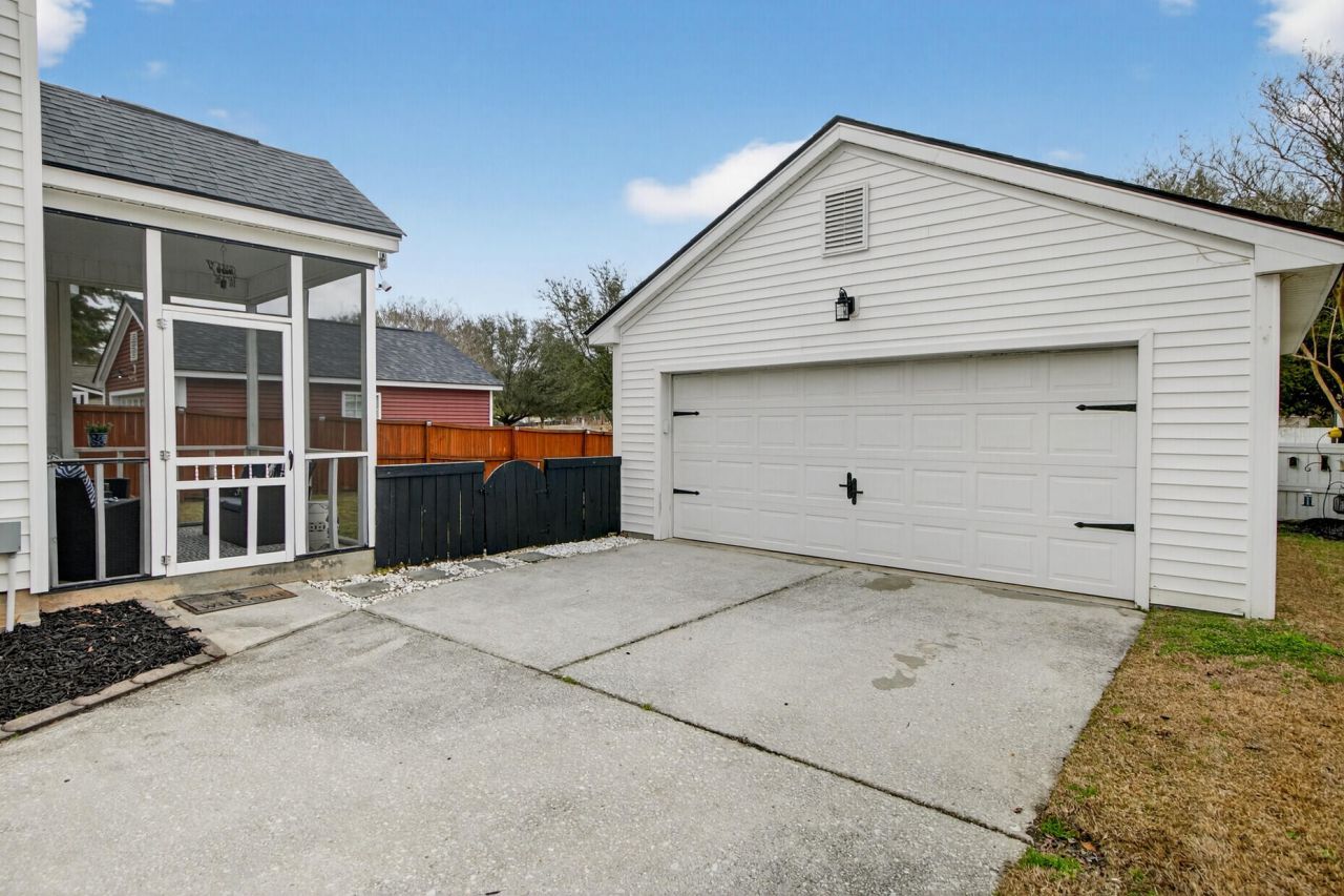 8948 N Red Maple Circle Photo 34