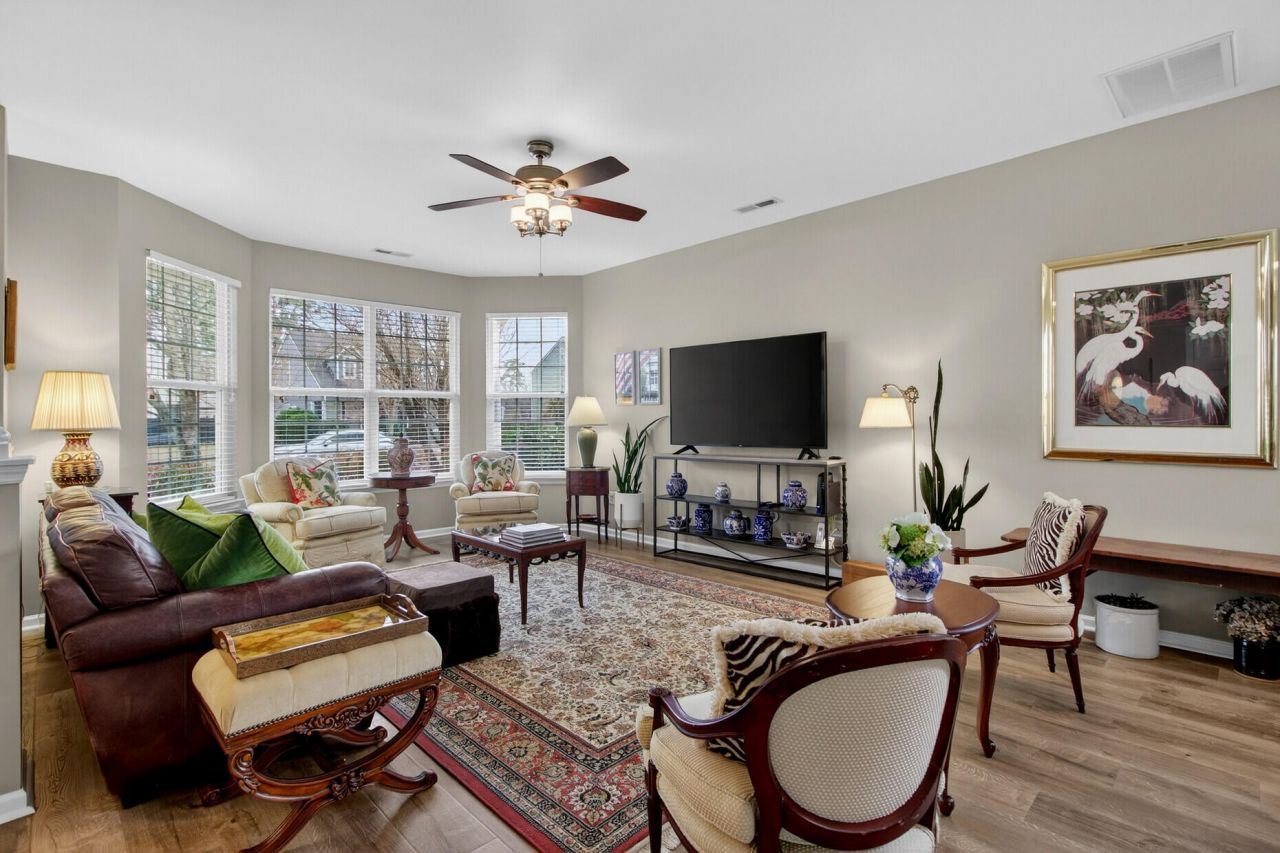 8948 N Red Maple Circle Photo 7