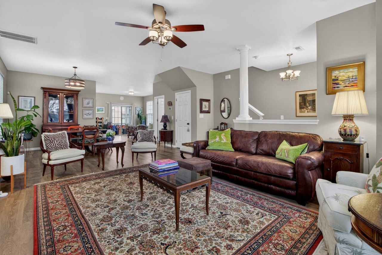 8948 N Red Maple Circle Photo 9