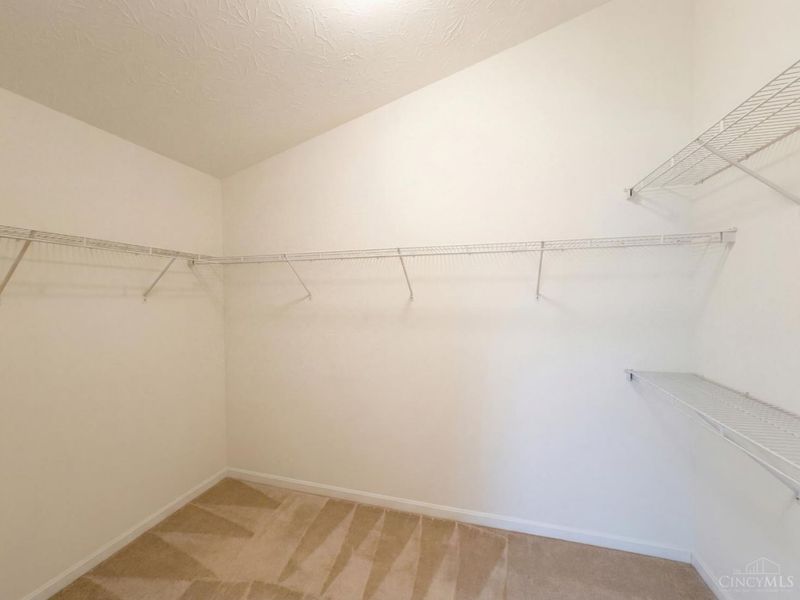 5705 Pepperridge Court, Hamilton Twp, OH 45039 Photo 28