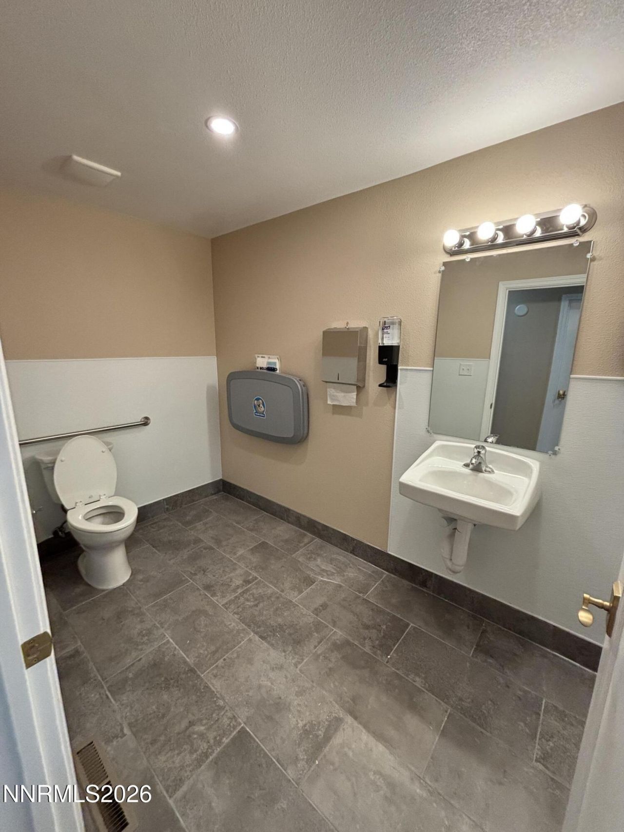 1638 Esmeralda Avenue, Minden, NV 89423 Photo