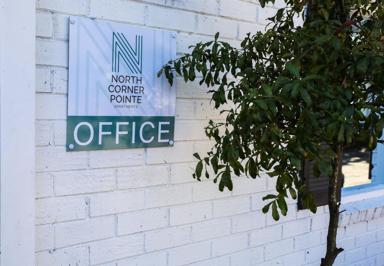 3360 Apache Street  Photo 11