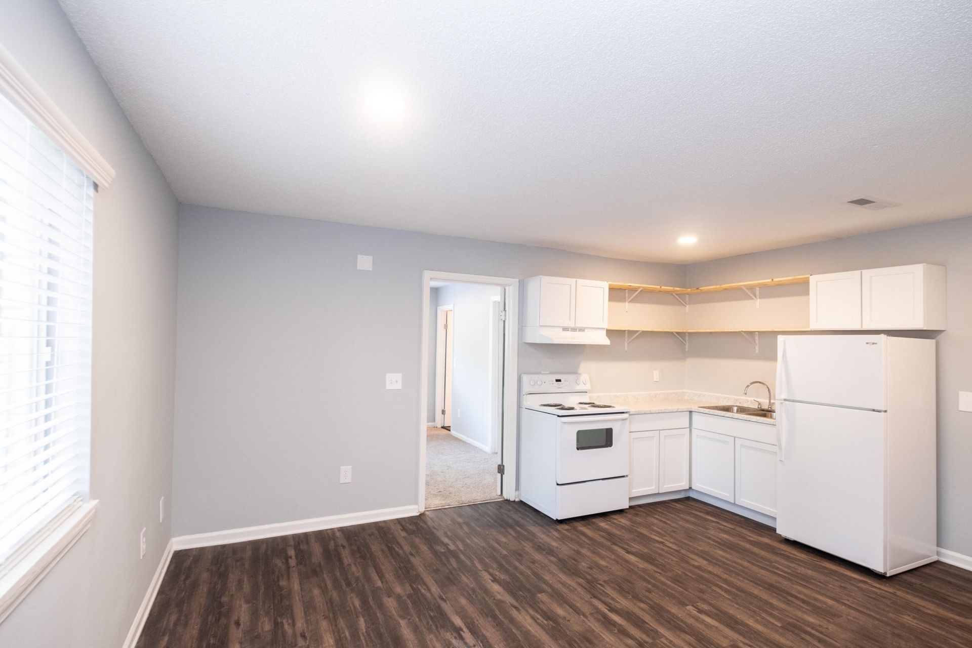 3360 Apache Street Photo 23