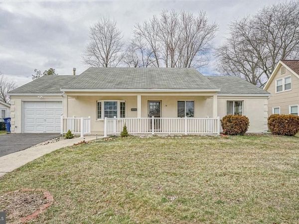 26 ELDERBERRY LANE, WILLINGBORO, NJ 08046