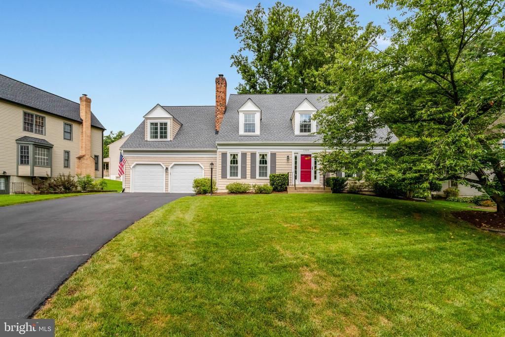 5300 Lindsay Street, Fairfax, VA 22032 Main Photo