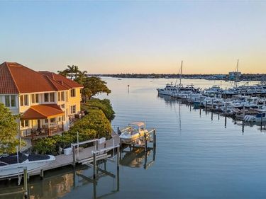 1305 Curlew AVE, Unit C, NAPLES, FL 34102