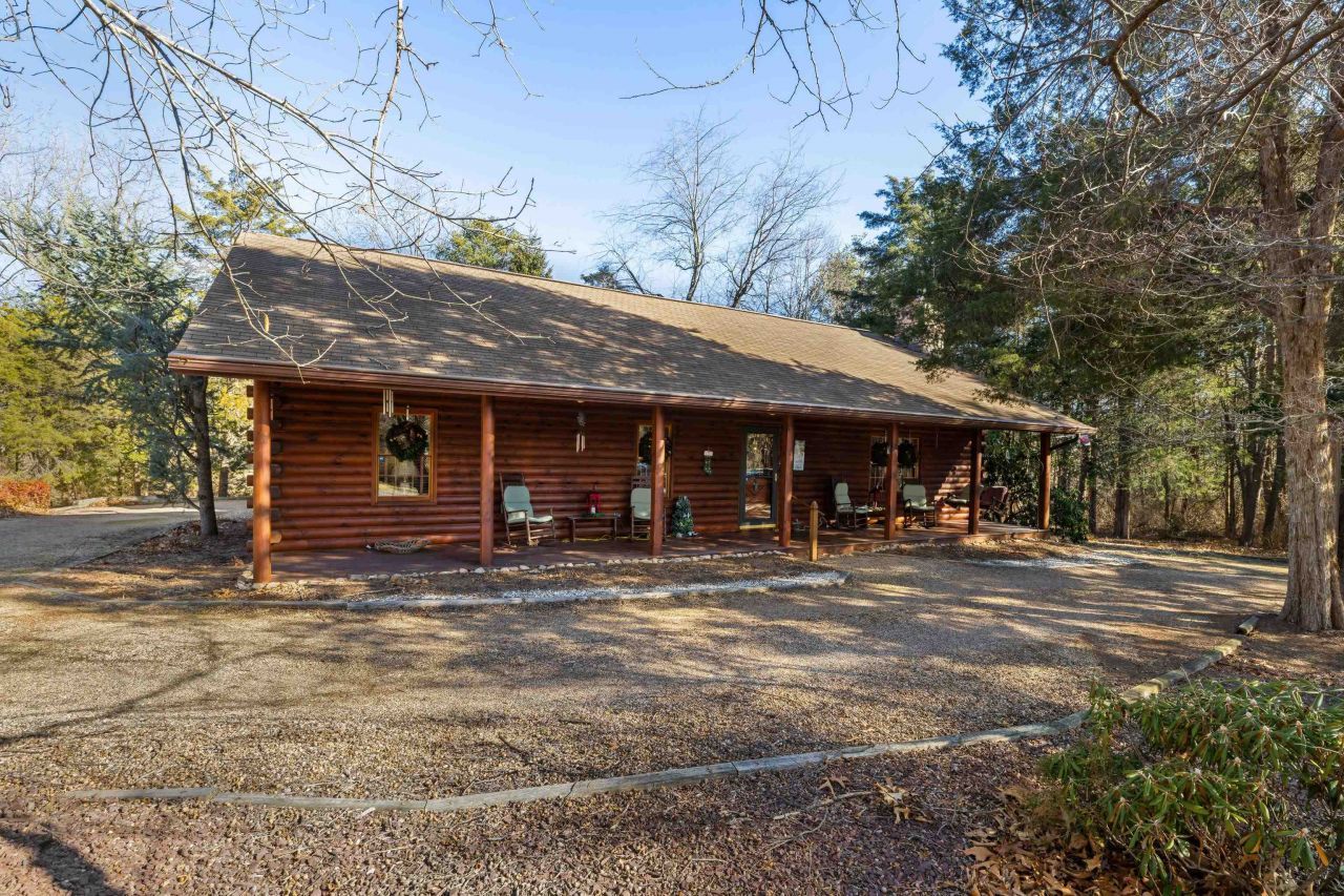 185 Fort Rd, Mcgaheysville, VA 22840 Main Photo