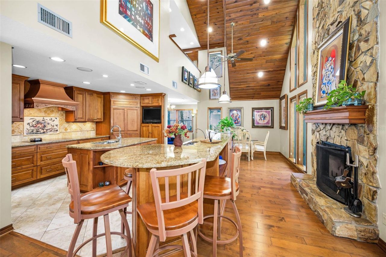 1944 Levine Lane, Clearwater, FL 33760 Photo