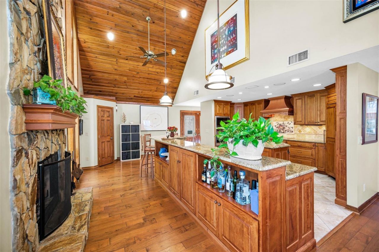 1944 Levine Lane, Clearwater, FL 33760 Photo