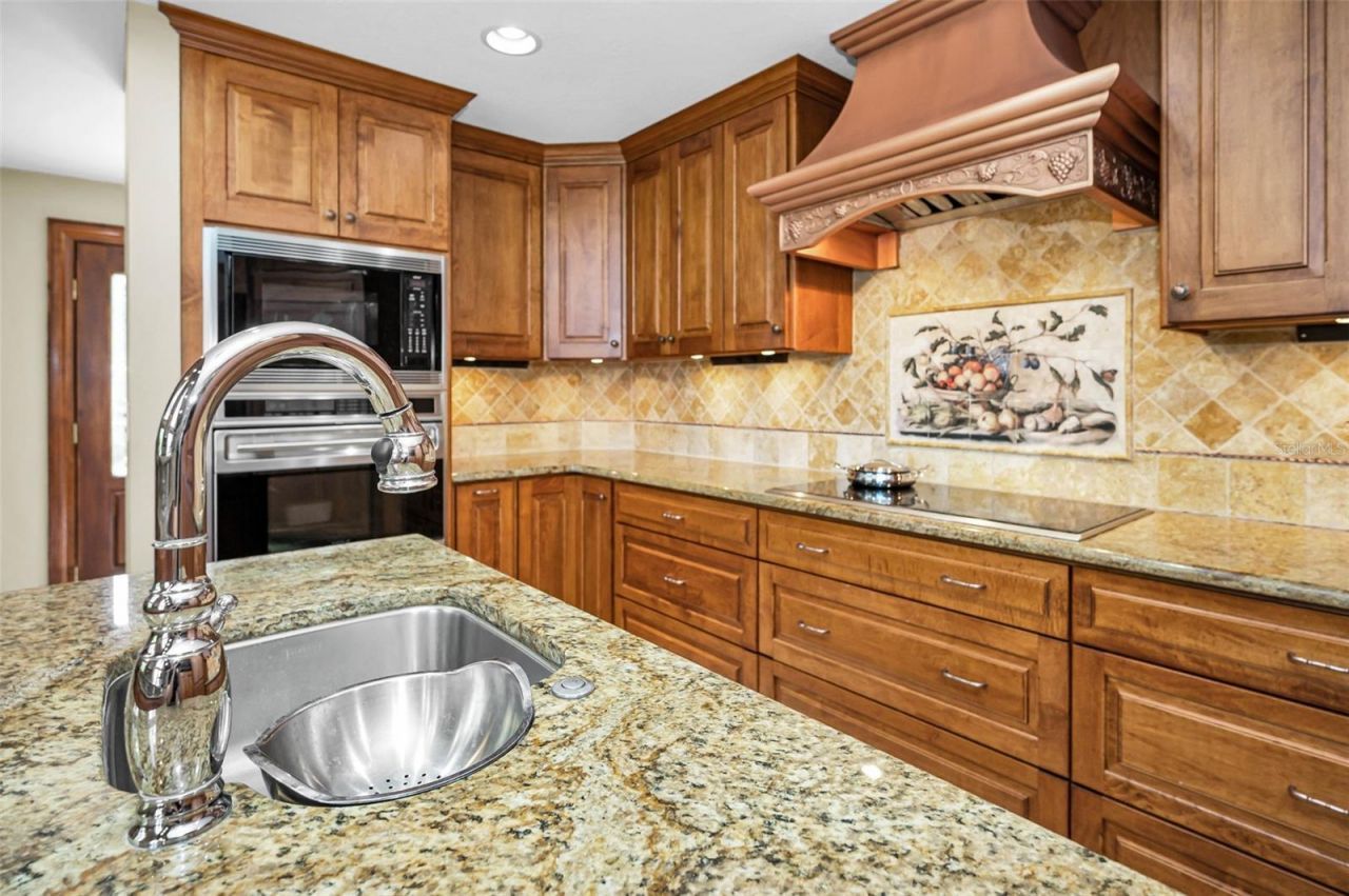 1944 Levine Lane, Clearwater, FL 33760 Photo