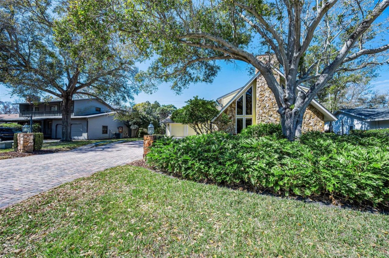 1944 Levine Lane, Clearwater, FL 33760 Photo