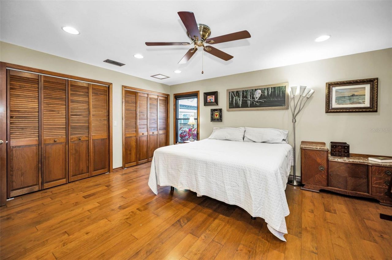 1944 Levine Lane, Clearwater, FL 33760 Photo