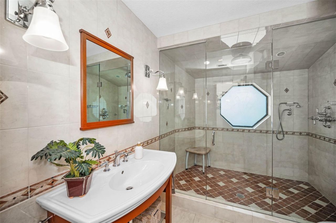 1944 Levine Lane, Clearwater, FL 33760 Photo