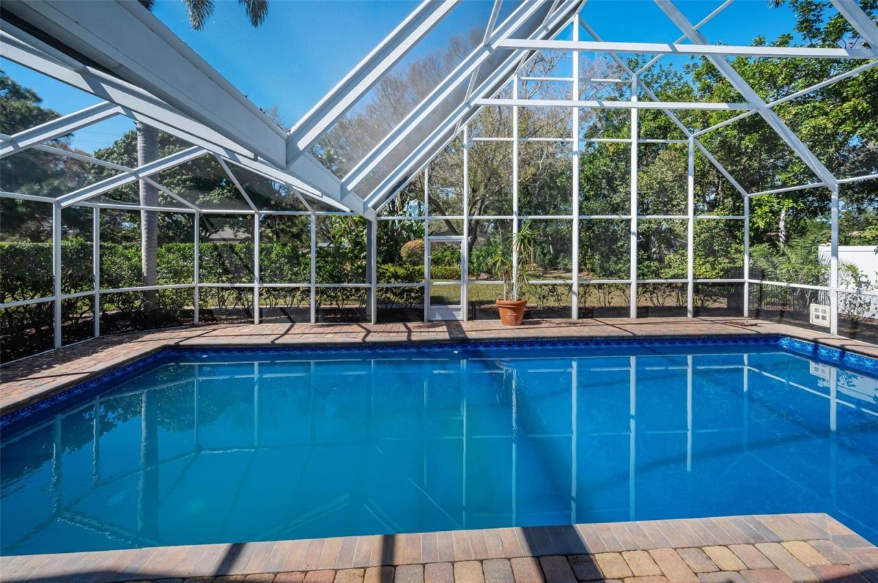 1944 Levine Lane, Clearwater, FL 33760 Photo