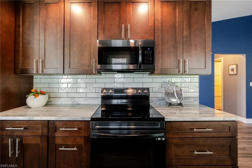 2331 Valparaiso Blvd , North Fort Myers, FL 33917 Photo