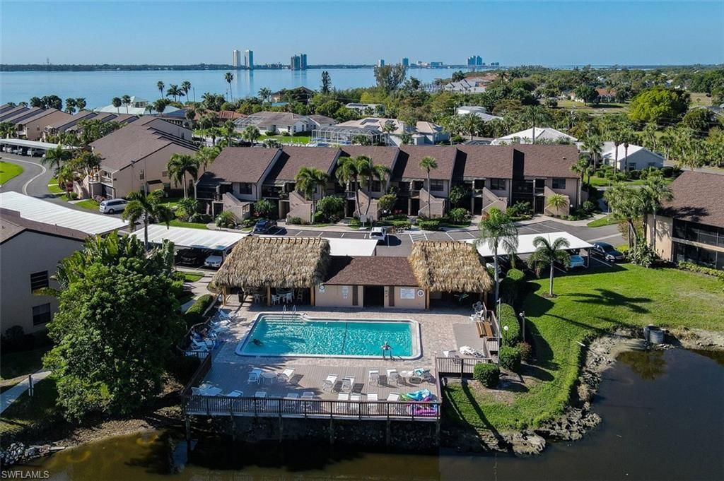 15452 Admiralty Cir, Unit 6, North Fort Myers, FL 33917 Photo