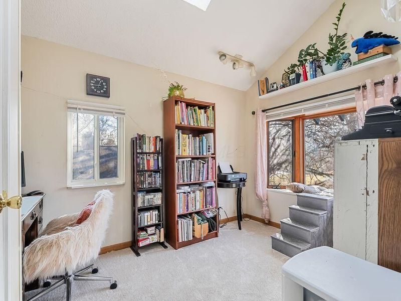 2578 Elliott Avenue, Columbus, OH 43204 Photo 9