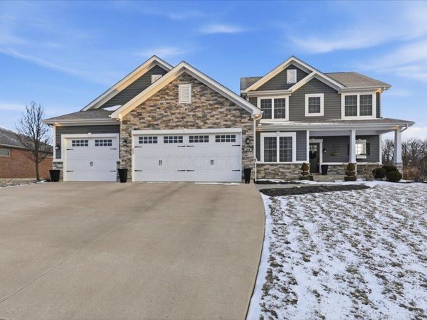 104 Bluestone Court , Greenville, OH 45331