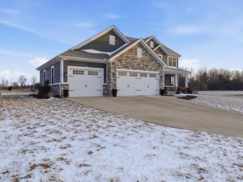 104 Bluestone Court , Greenville, OH 45331 Photo 2