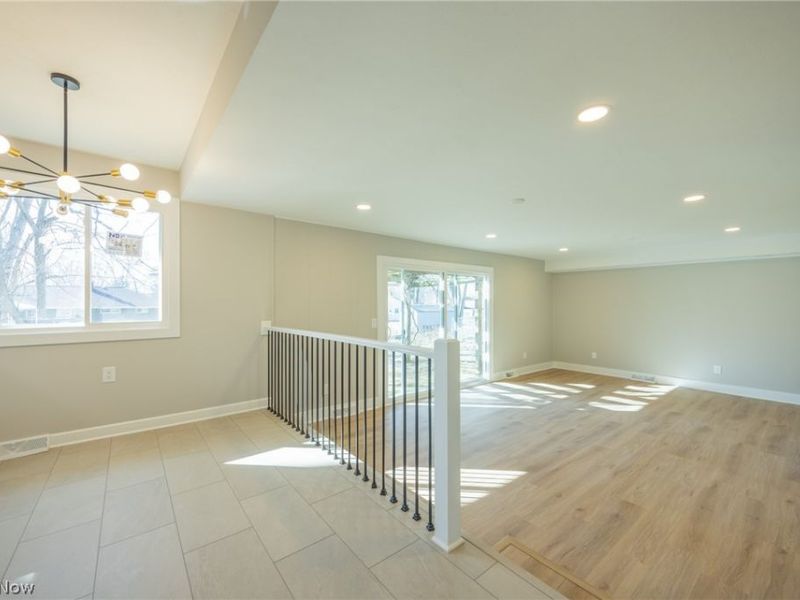 522 Catlin Drive, Richmond Heights, OH 44143 Photo 10