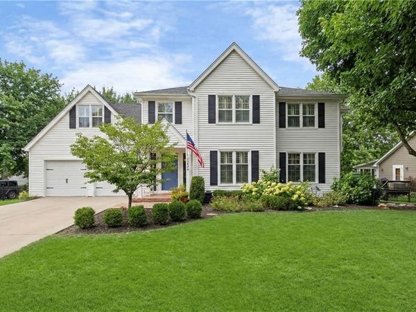 11824 Avila Drive, Kansas City, MO 64114