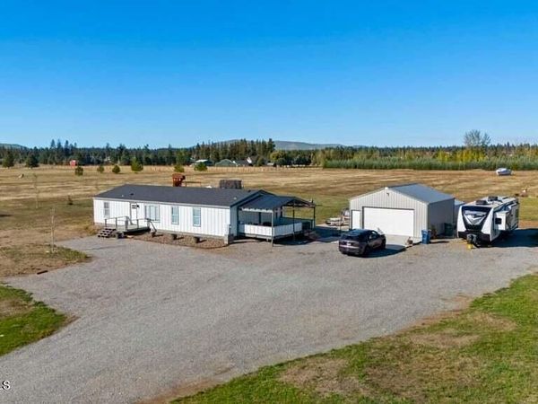 1107 E Yellow Pine AVE , Athol, ID 83801