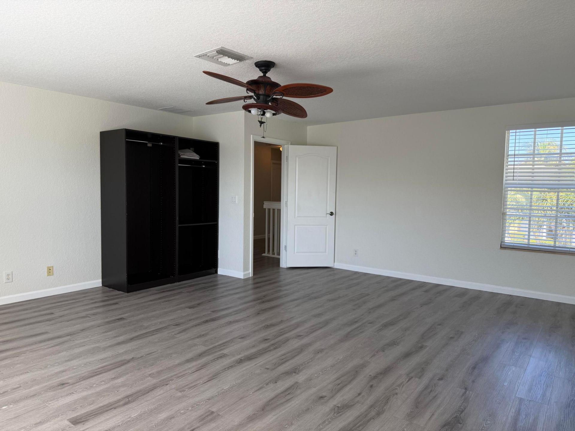 333 Berenger Walk, Royal Palm Beach, FL 33414 Photo